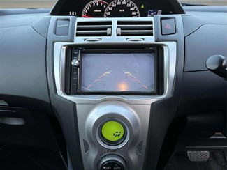 2005 Toyota Vitz - Thumbnail