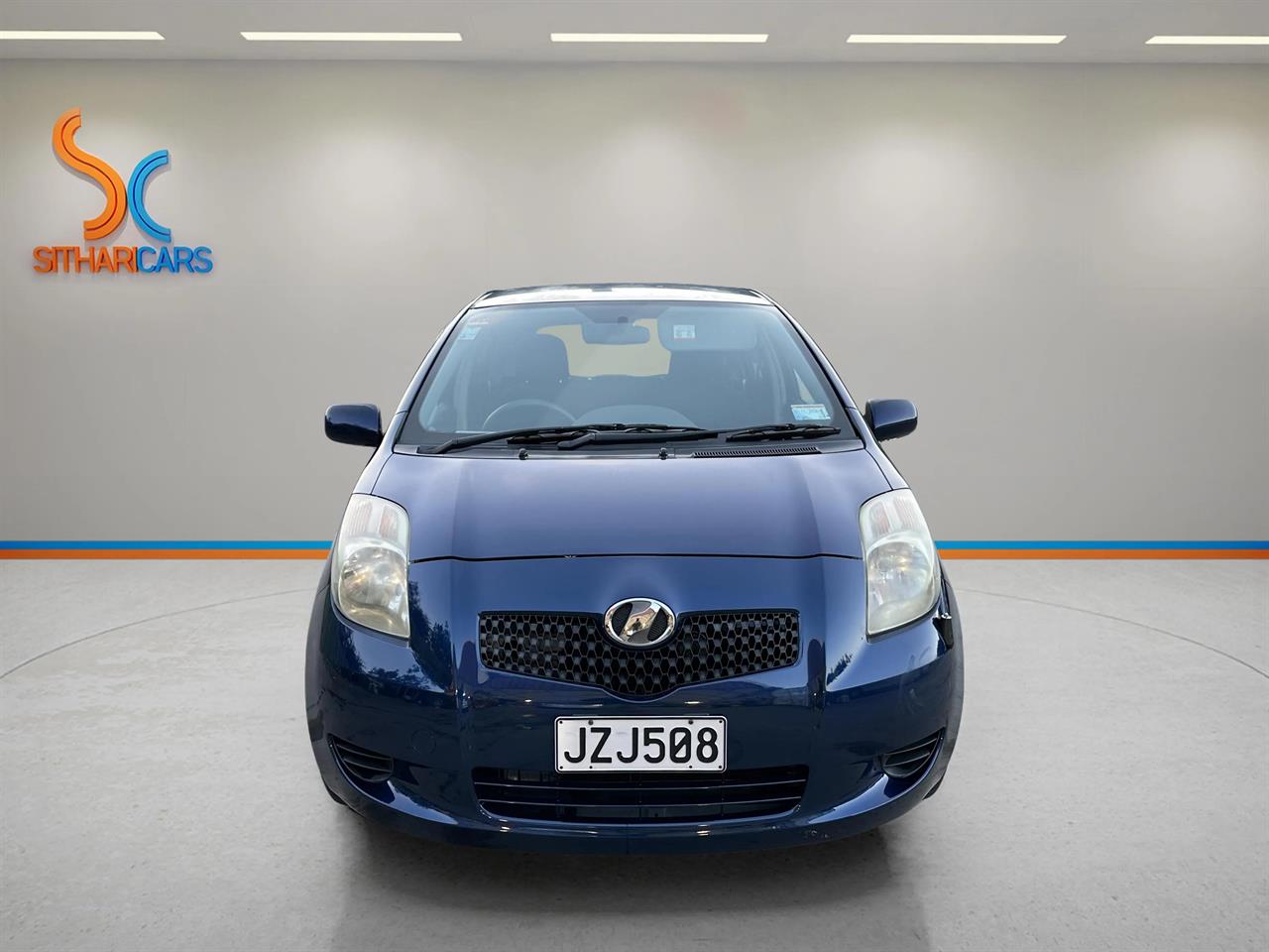 2005 Toyota Vitz