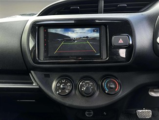 2017 Toyota Vitz - Thumbnail
