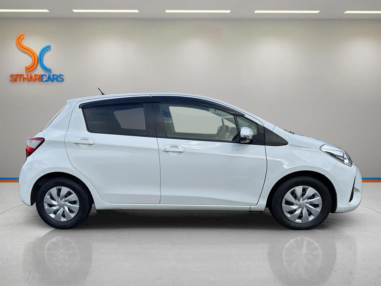 2017 Toyota Vitz