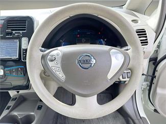 2012 Nissan Leaf - Thumbnail