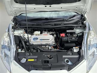 2012 Nissan Leaf - Thumbnail