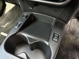 2017 Nissan Leaf - Thumbnail