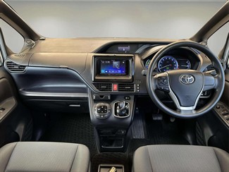 2014 Toyota Noah - Thumbnail