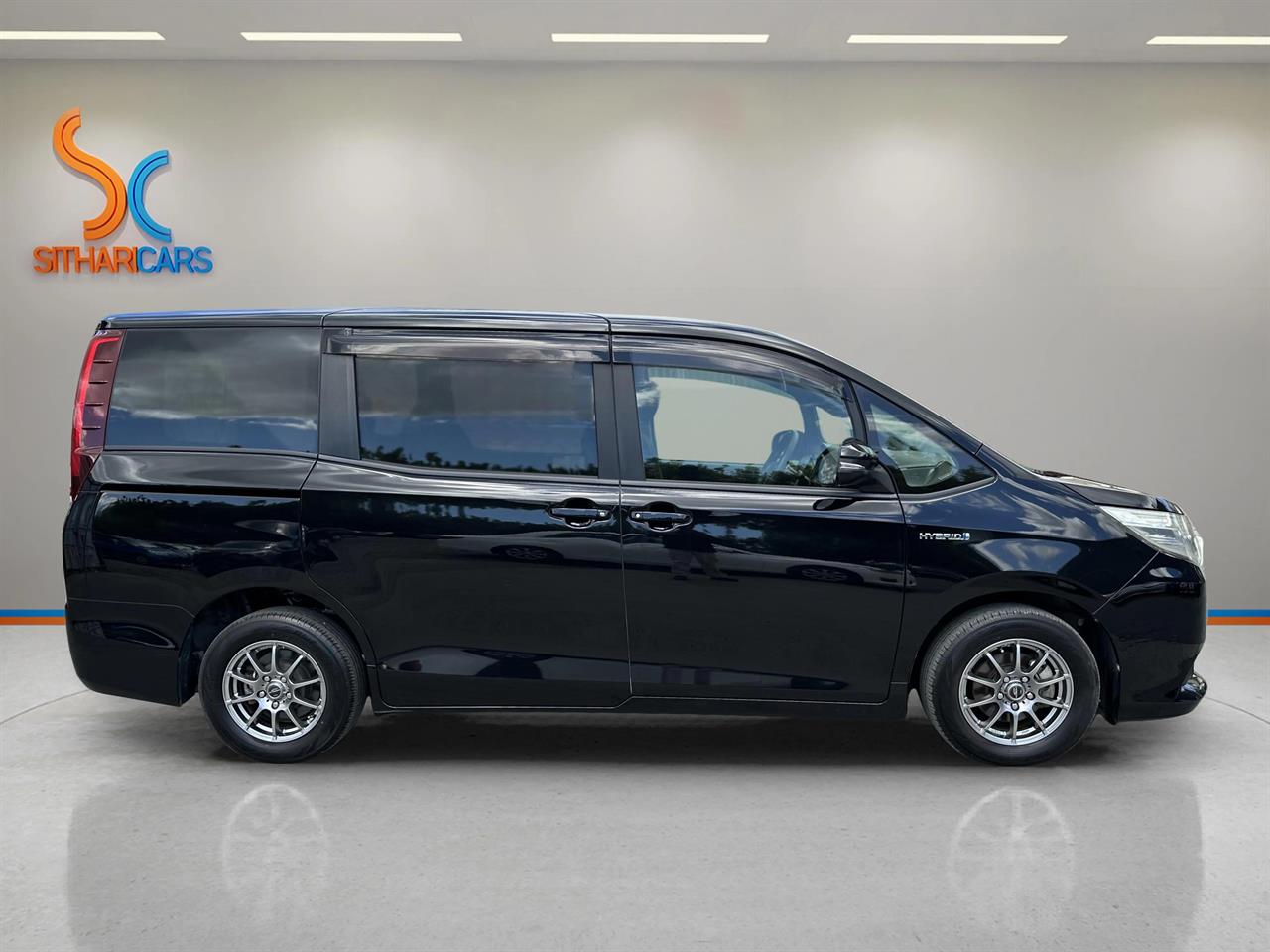 2014 Toyota Noah