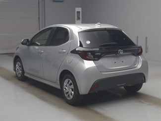 2021 Toyota Yaris - Thumbnail