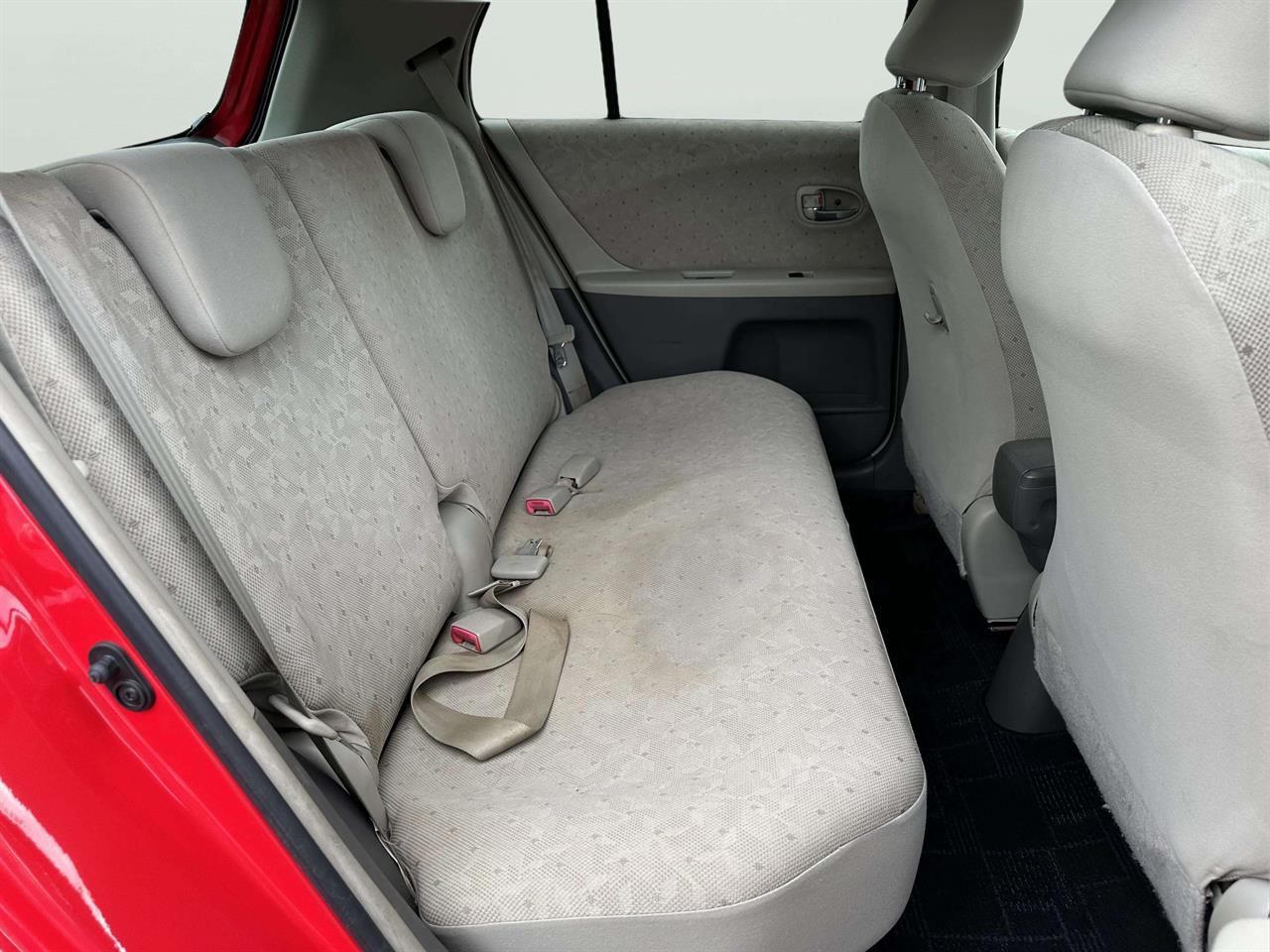 2009 Toyota Vitz