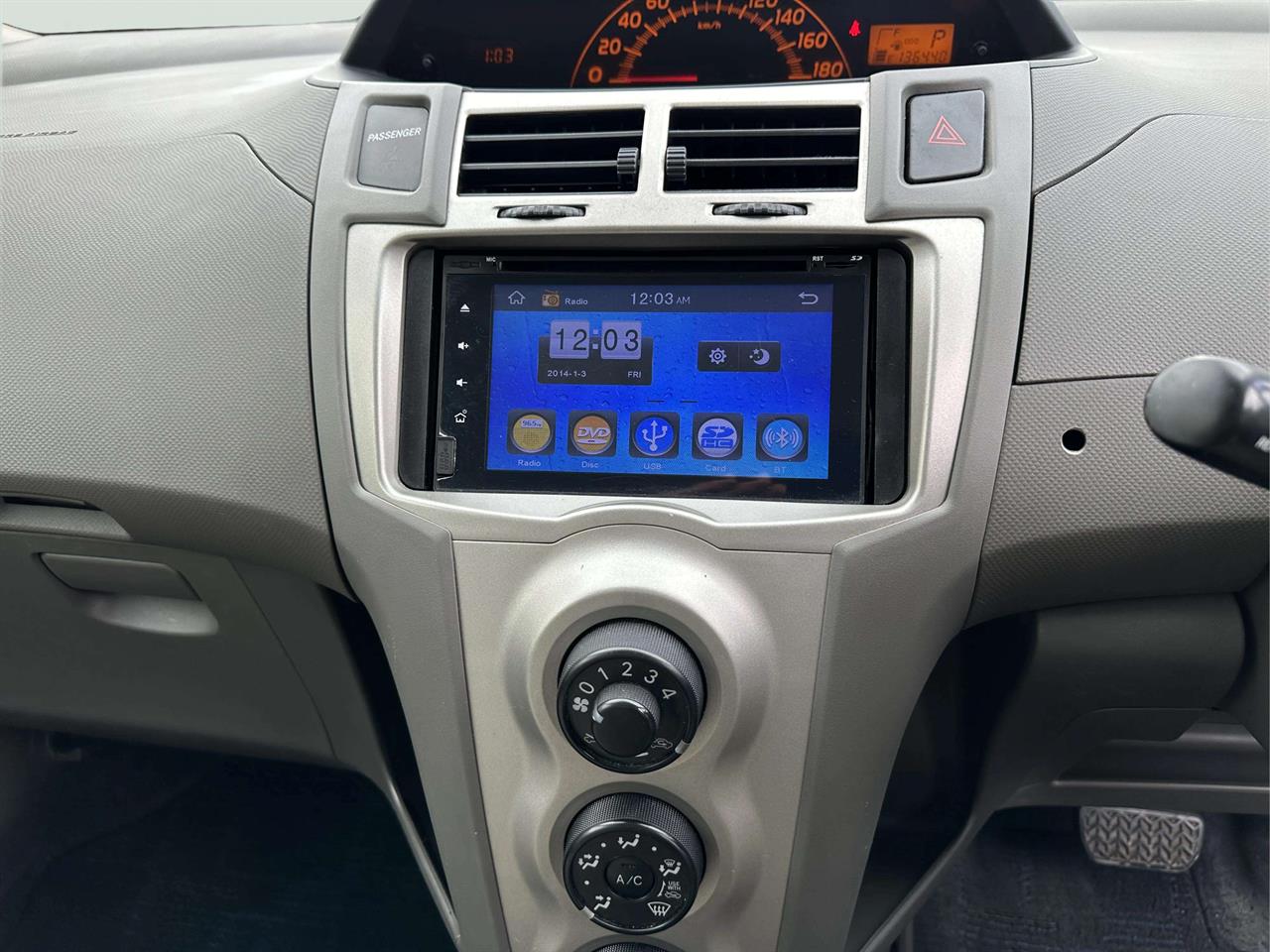 2009 Toyota Vitz