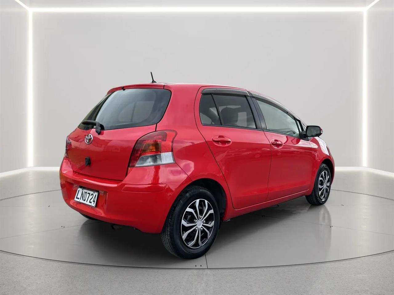 2009 Toyota Vitz