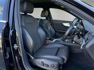 2017 Audi A4 - Thumbnail