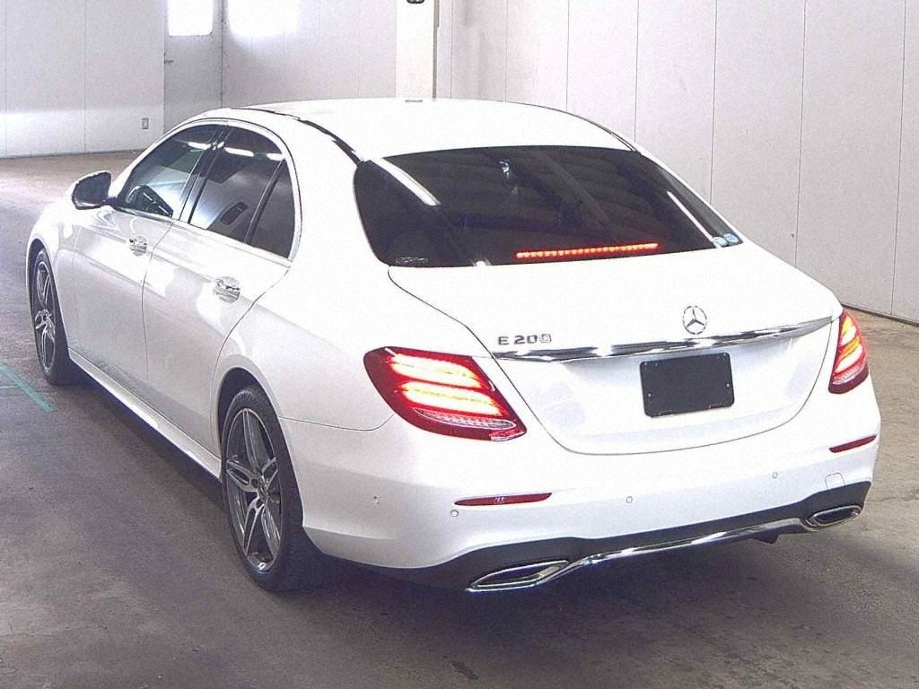 2017 Mercedes-Benz E200
