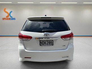 2009 Toyota WISH - Thumbnail