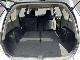 2009 Toyota WISH - Thumbnail