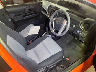 2013 Toyota AQUA - Thumbnail