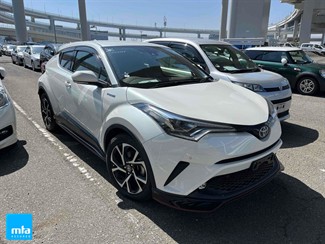 2018 Toyota C-HR - Thumbnail