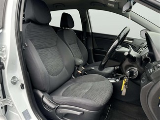 2016 Hyundai Accent - Thumbnail