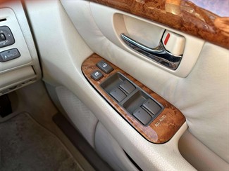 2002 Toyota Celsior - Thumbnail