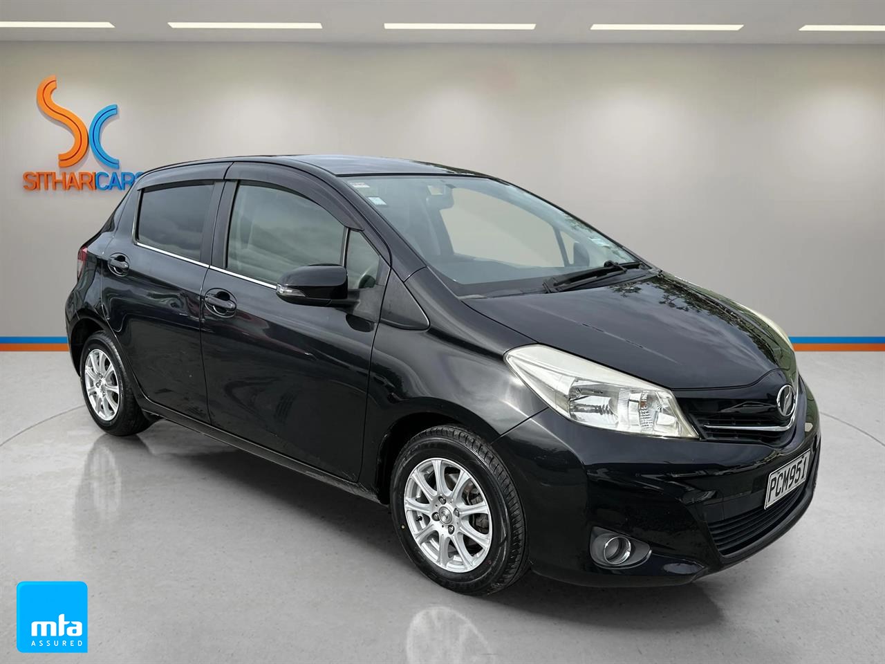 2012 Toyota Vitz