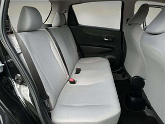 2012 Toyota Vitz - Thumbnail