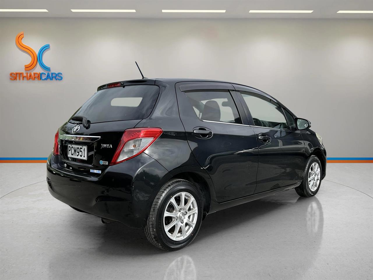 2012 Toyota Vitz