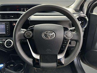 2018 Toyota AQUA - Thumbnail
