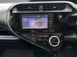 2018 Toyota AQUA - Thumbnail