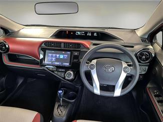 2016 Toyota AQUA - Thumbnail
