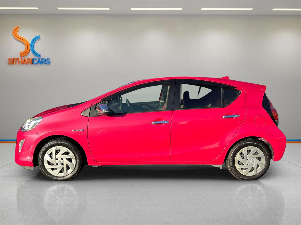 2016 Toyota AQUA