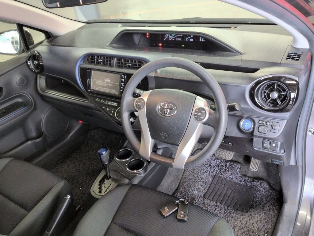 2015 Toyota AQUA