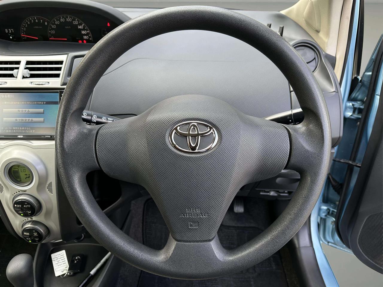2006 Toyota Vitz