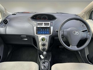 2006 Toyota Vitz - Thumbnail