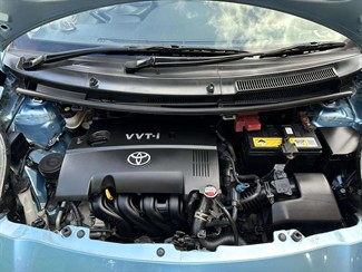 2006 Toyota Vitz - Thumbnail