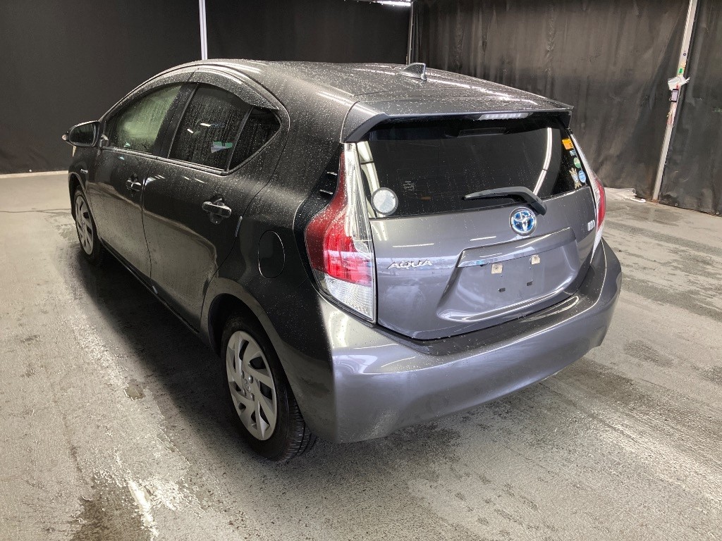 2015 Toyota AQUA