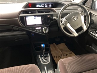 2015 Toyota AQUA - Thumbnail