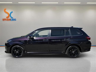 2016 Toyota Corolla - Thumbnail