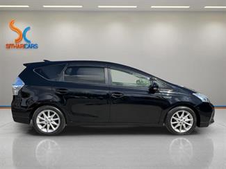2014 Toyota Prius - Thumbnail