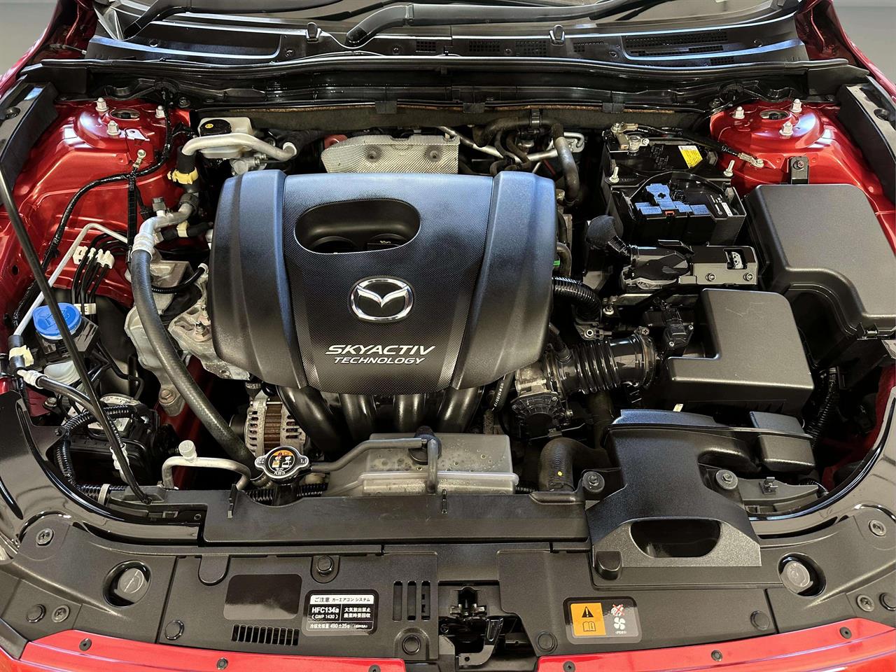 2016 Mazda Axela