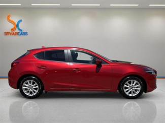 2016 Mazda Axela - Thumbnail