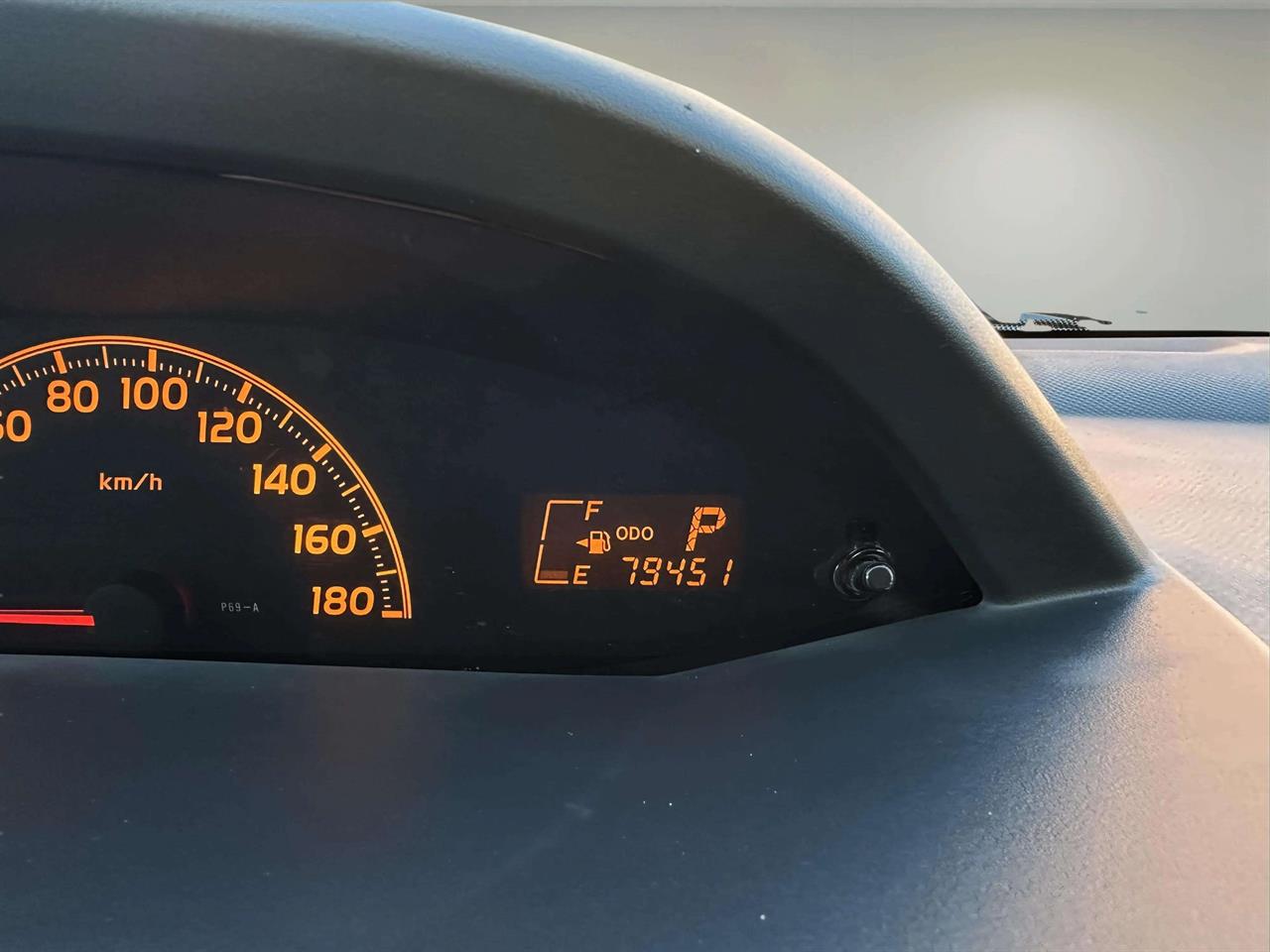 2006 Toyota Vitz