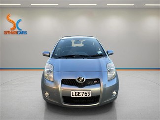 2006 Toyota Vitz - Thumbnail