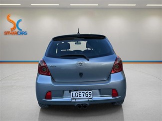 2006 Toyota Vitz - Thumbnail