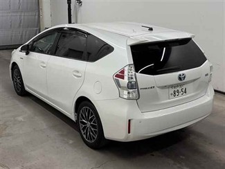 2014 Toyota Prius - Thumbnail