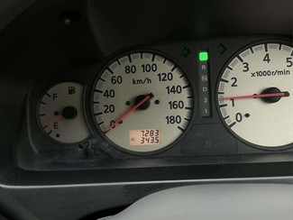 2005 Nissan Caravan - Thumbnail