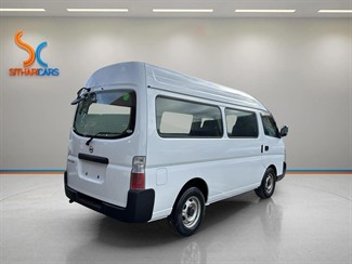 2005 Nissan Caravan - Thumbnail