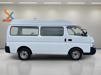 2005 Nissan Caravan - Thumbnail