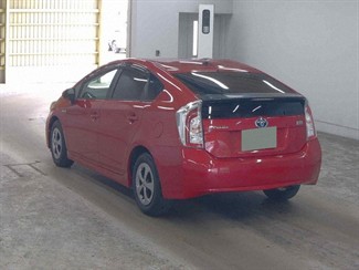 2013 Toyota Prius - Thumbnail