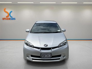 2009 Toyota WISH - Thumbnail