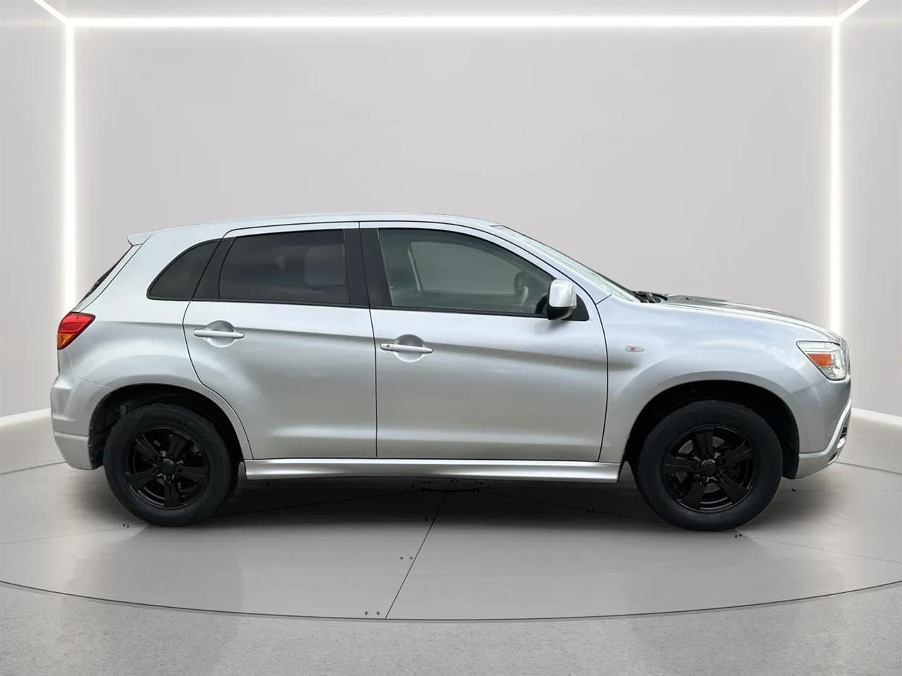 2010 Mitsubishi RVR