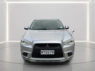 2010 Mitsubishi RVR - Thumbnail