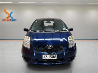 2005 Toyota Vitz - Thumbnail